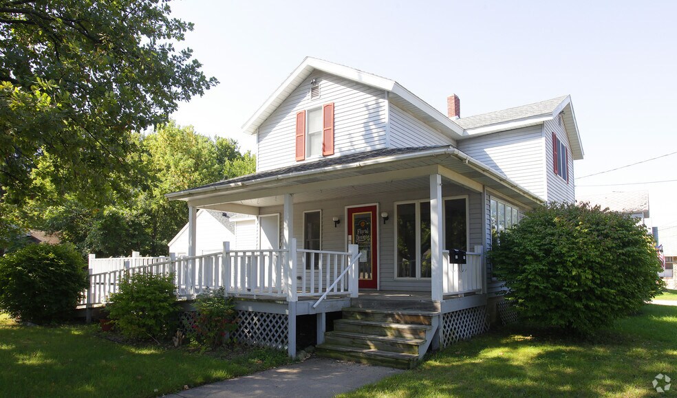 502 W State St, Hastings, MI à vendre - Photo de l’immeuble – Image 2 sur 37