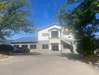 Plus de détails pour 15830 100A Ave NW, Edmonton, AB - Local commercial à vendre