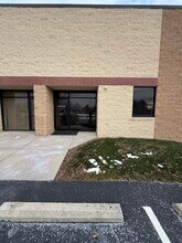 4125 Independence Dr, Schnecksville, PA à louer Photo intérieure– Image 1 sur 9