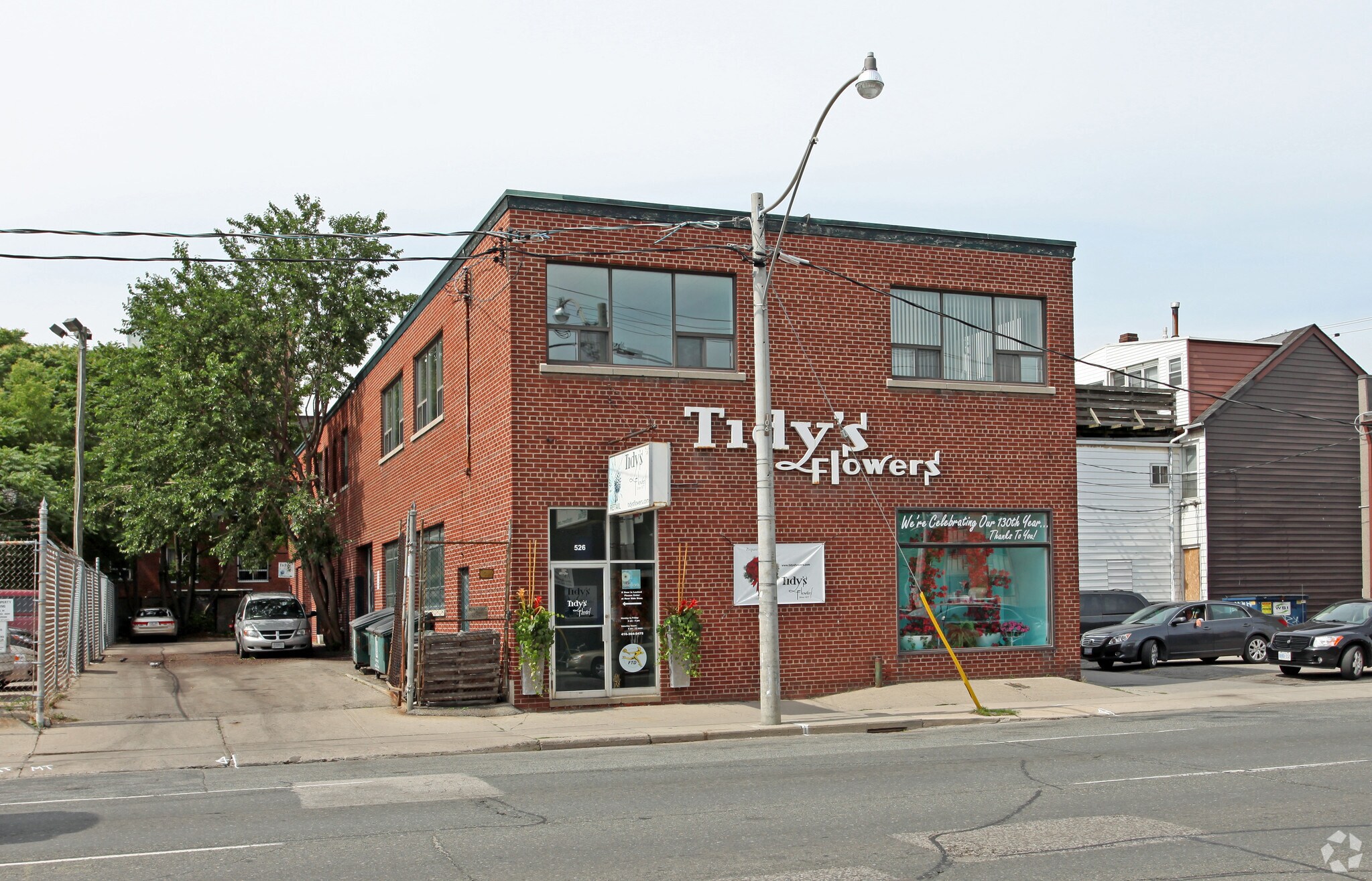526 Richmond St, Toronto, ON à louer Photo principale– Image 1 sur 3