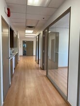1281 W Georgia St, Vancouver, BC à louer Photo intérieure– Image 2 sur 9