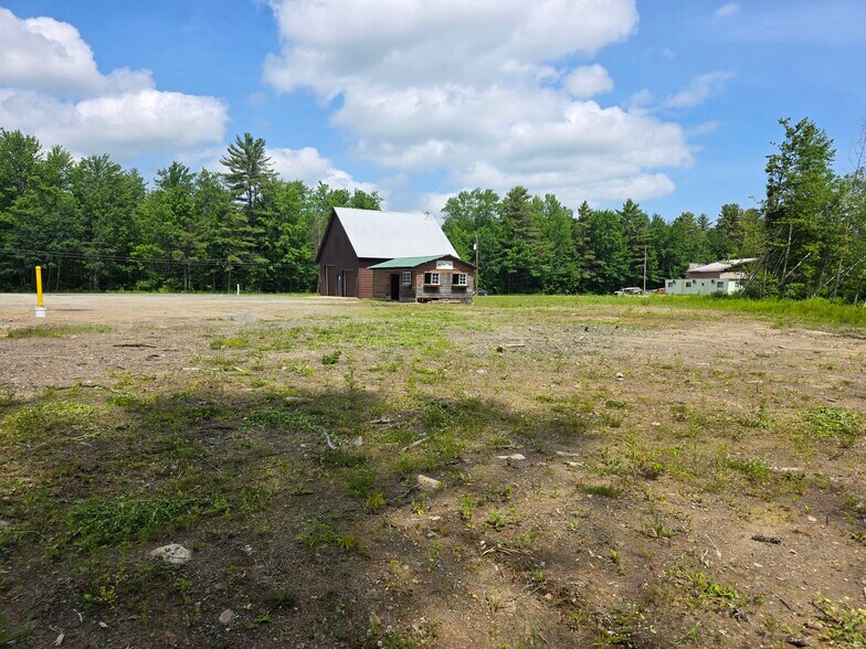 965 NY-30, Mayfield, NY à vendre - Photo de l’immeuble – Image 3 sur 11