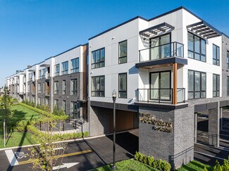 Plus de détails pour 516 North Ave E, Westfield, NJ - Logement à vendre