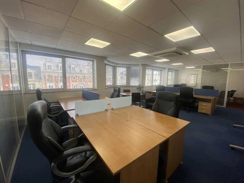 Bureau dans Paris à louer - Photo intérieure – Image 3 sur 4