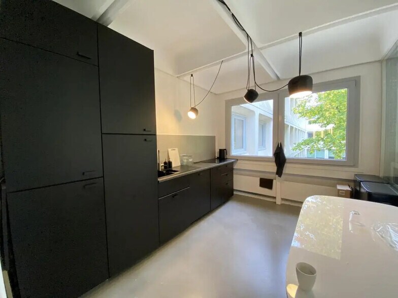 Bureau dans Rennes à louer - Photo de l’immeuble – Image 2 sur 6