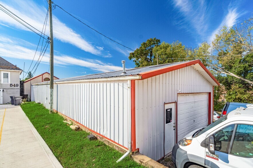 545 E Main St, Lancaster, OH à vendre - Photo de l’immeuble – Image 3 sur 37