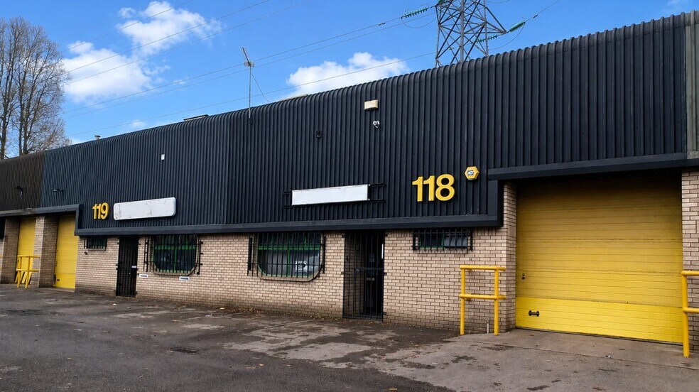 Springvale Industrial Estate, Cwmbran à louer - Photo de l’immeuble – Image 1 sur 3