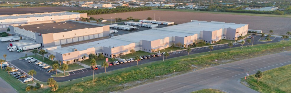 1501 N International Blvd, Hidalgo, TX à louer - Photo de l’immeuble – Image 1 sur 5