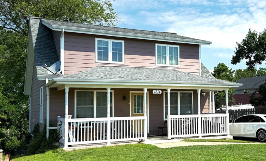 1214 Easy St, Woodbridge, VA à louer Photo de l’immeuble– Image 1 sur 4