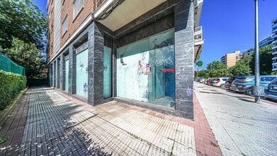 Calle Olímpica Conchita Puig, Alcorcón, Madrid à louer Photo de l’immeuble– Image 2 sur 27