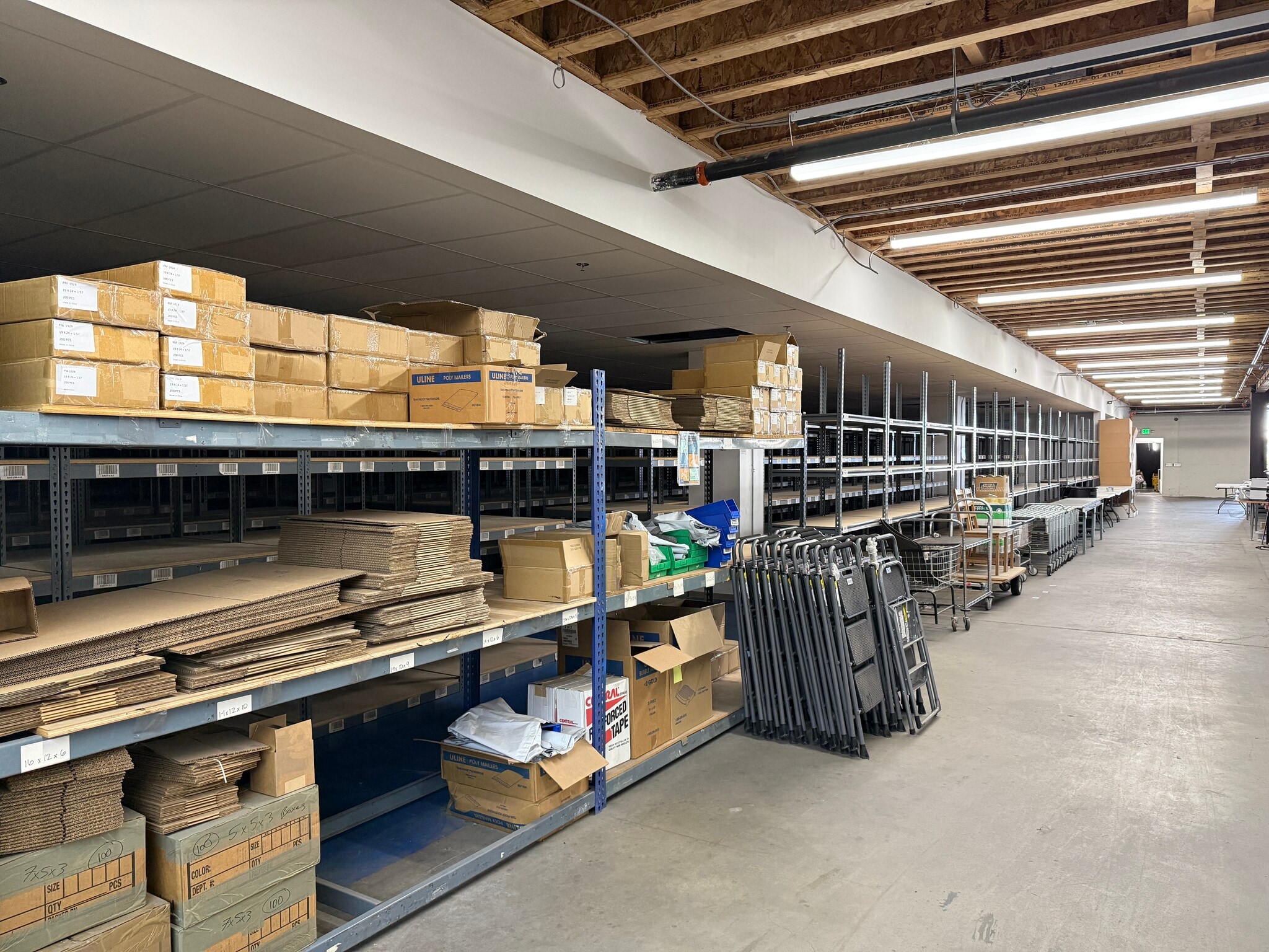 2250 Maple Ave, Los Angeles, CA à louer Photo intérieure– Image 1 sur 1