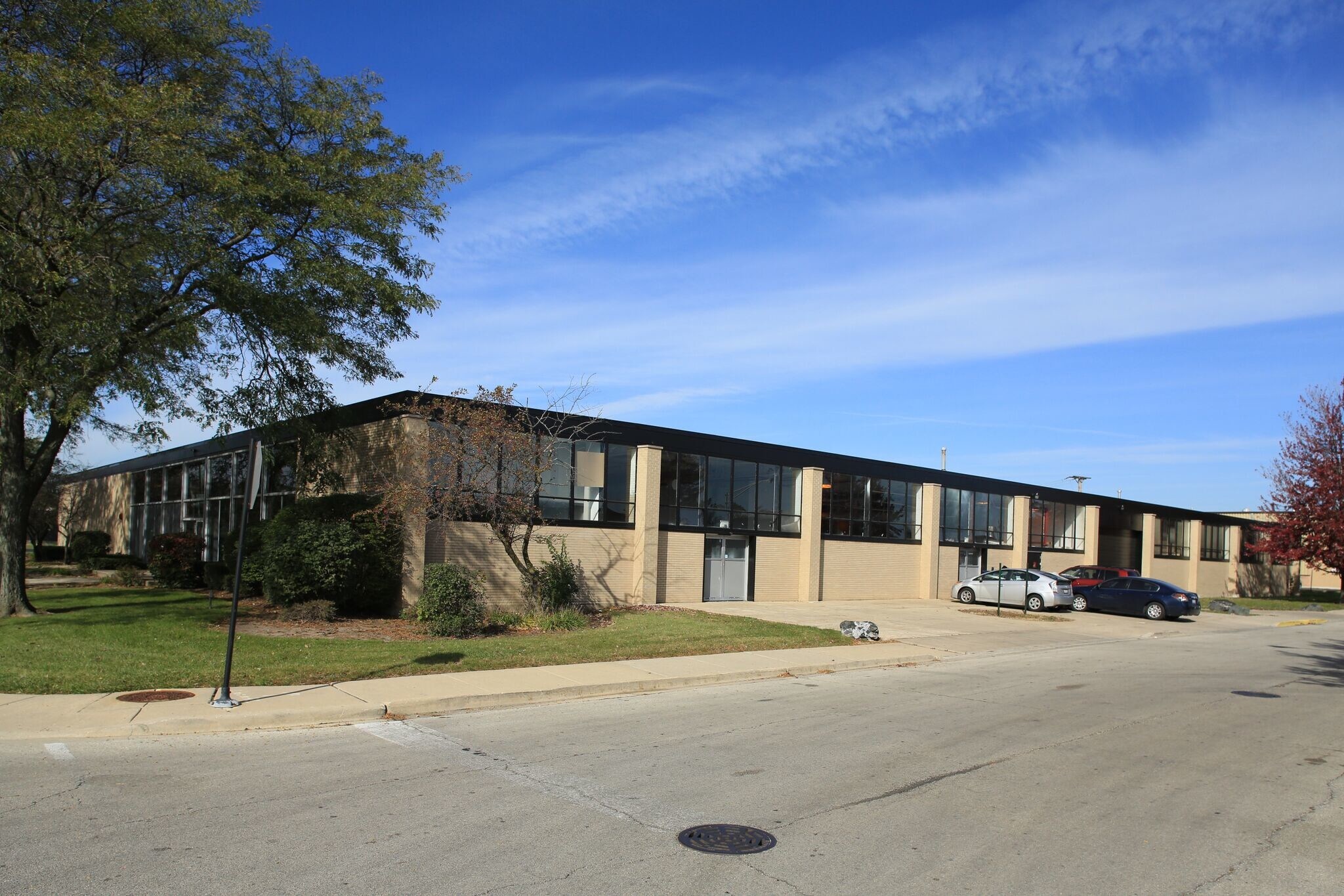 4242 W Bryn Mawr Ave, Chicago, IL à vendre Photo principale– Image 1 sur 16