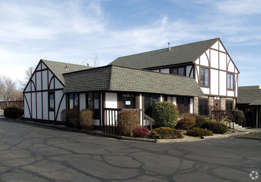 640 E Eisenhower Blvd, Loveland, CO à louer - Photo de l’immeuble – Image 2 sur 9
