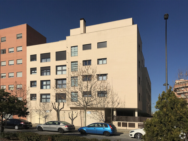 Local commercial dans Getafe, Madrid à louer - Photo principale – Image 1 sur 2