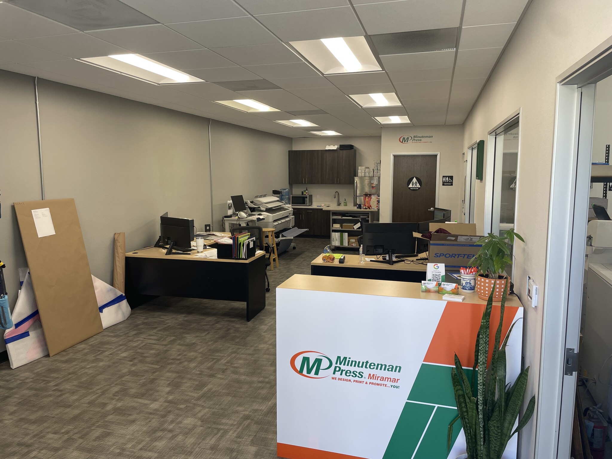 8920 Activity Rd, San Diego, CA à louer Photo intérieure– Image 1 sur 7