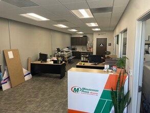 8920 Activity Rd, San Diego, CA à louer Photo intérieure– Image 1 sur 7