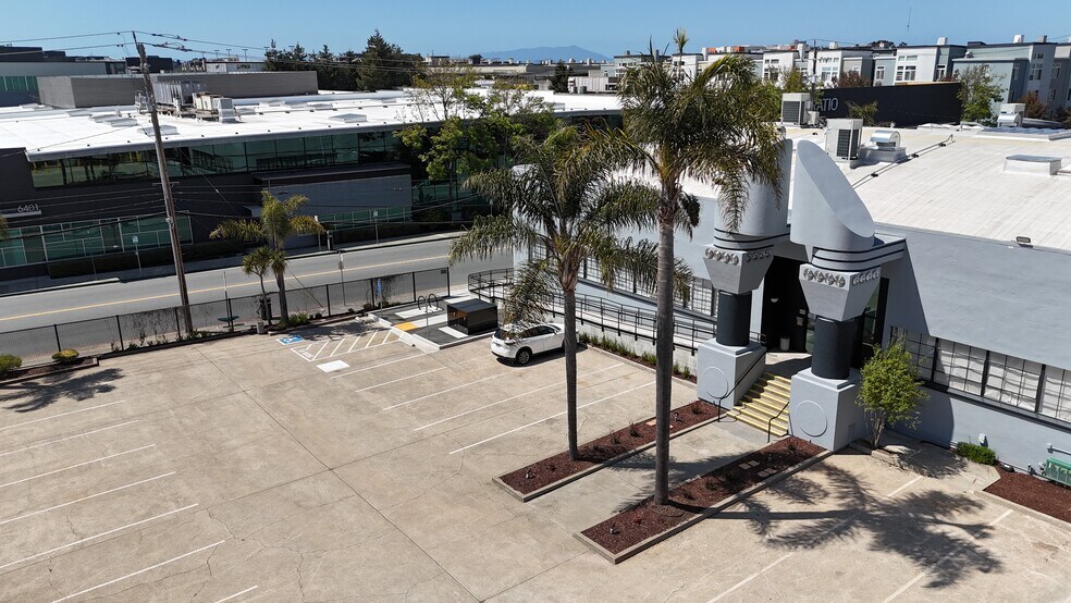 1375 Ocean Ave, Emeryville, CA à louer - Photo de l’immeuble – Image 2 sur 7