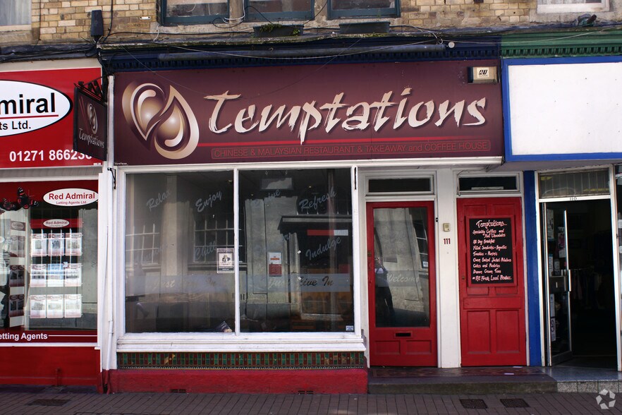 111 High St, Ilfracombe à vendre - Photo de l’immeuble – Image 2 sur 24