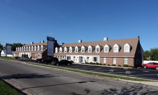 Plus de détails pour 2901 N Oakwood Ave, Muncie, IN - Bureau/Local commercial à louer