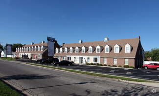Plus de détails pour 2901 N Oakwood Ave, Muncie, IN - Bureau/Local commercial à louer