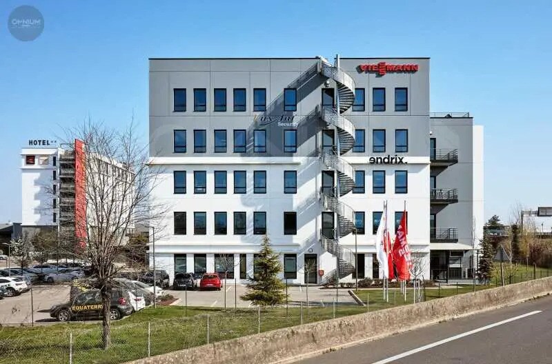 Bureau dans Saint-Priest à louer - Photo de l’immeuble – Image 2 sur 4