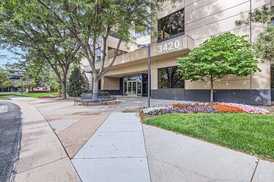 3420 E Harmony Rd, Fort Collins, CO à vendre - Photo de l’immeuble – Image 2 sur 13