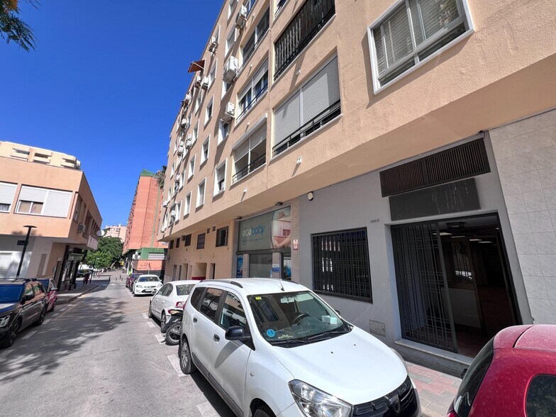 Avenida Andalucía, 38, Málaga, Málaga à louer - Photo de l’immeuble – Image 2 sur 10