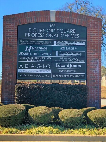 455 Rice Rd, Tyler, TX à louer - Photo de l’immeuble – Image 3 sur 14