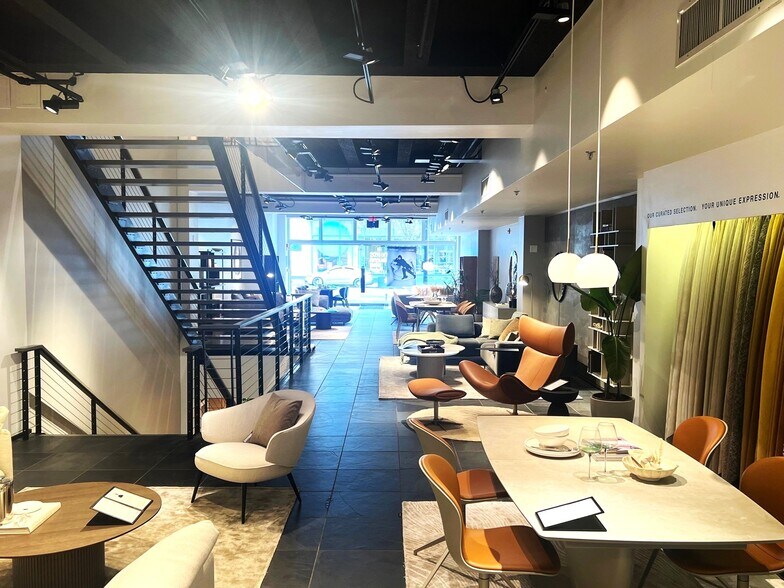 3342 M St NW, Washington, DC à vendre - Photo de l’immeuble – Image 2 sur 20