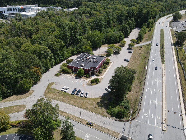 15 Middlesex Tpke, Billerica, MA à louer - Photo de l’immeuble – Image 3 sur 18