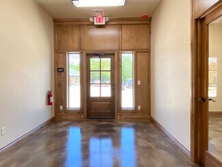 Plus de détails pour 5706 NW 130th St, Oklahoma City, OK - Bureau à louer