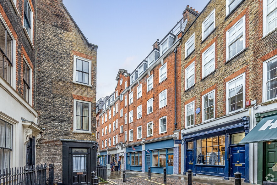8-14 Meard St, Londres à louer - Photo principale – Image 1 sur 17
