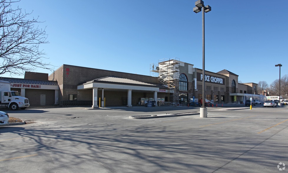 7201 W 151st St, Overland Park, KS à louer - Photo de l’immeuble – Image 3 sur 3
