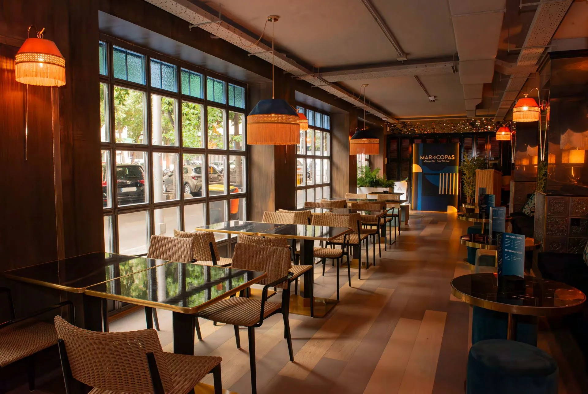 Local commercial dans Madrid, Madrid à louer Plan d’étage– Image 1 sur 15