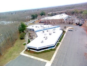 23 Technology Dr, Setauket, NY - Vue aérienne  vue de carte - Image1