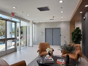 1000 NW 65th St, Fort Lauderdale, FL à louer Photo intérieure– Image 1 sur 12