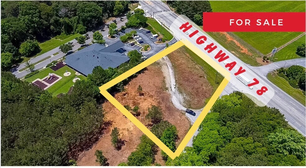 1450 Crestview Drive Southwest Dr, Snellville, GA à vendre - Photo de l’immeuble – Image 1 sur 5