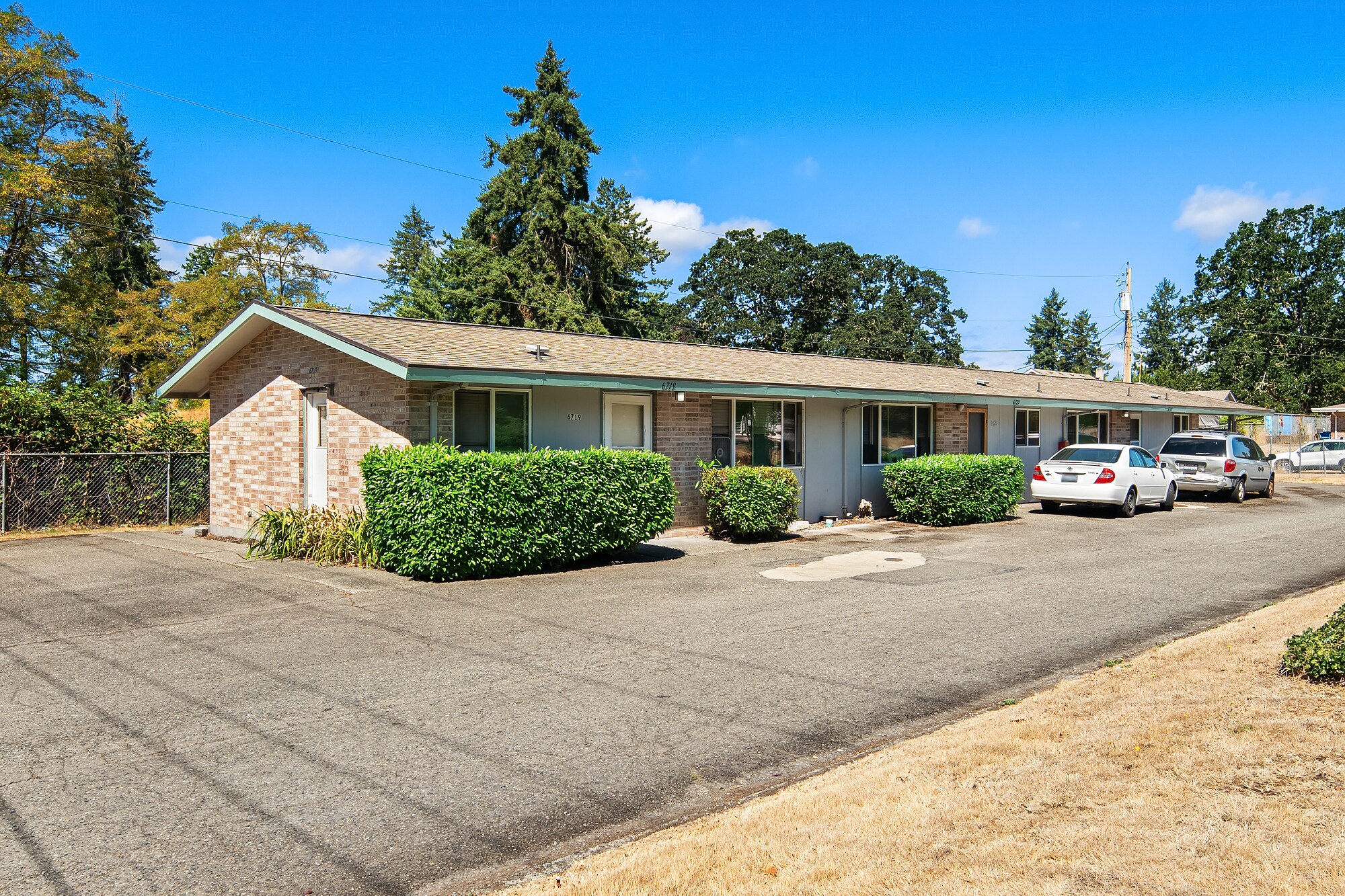 6715 146th St SW, Tacoma, WA à vendre Photo principale– Image 1 sur 8