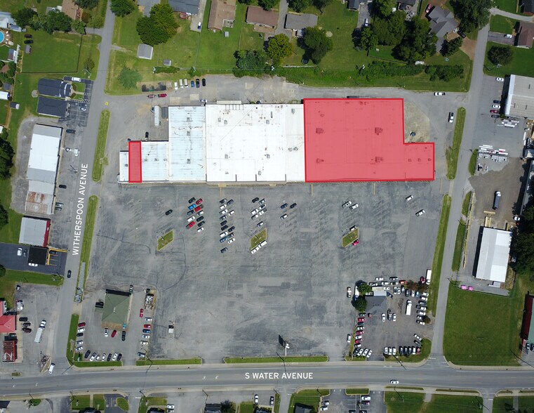 629-637 S Water Ave, Gallatin, TN à louer - Photo de l’immeuble – Image 1 sur 8