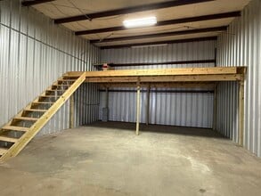 16261 Hollister St, Houston, TX à louer Photo intérieure– Image 2 sur 3