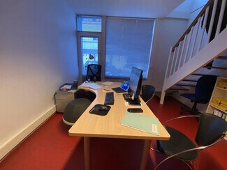 Plus de détails pour Bureau à louer