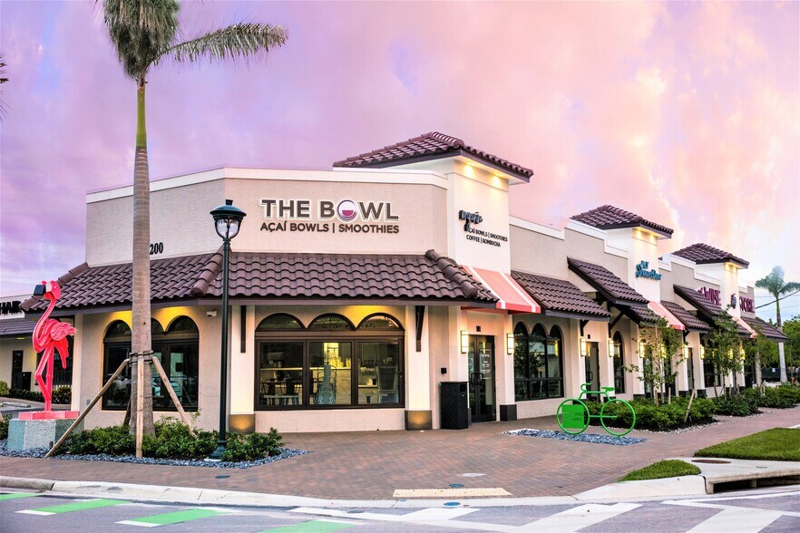 1200 Central Ave, Naples, FL à louer - Photo de l’immeuble – Image 1 sur 4