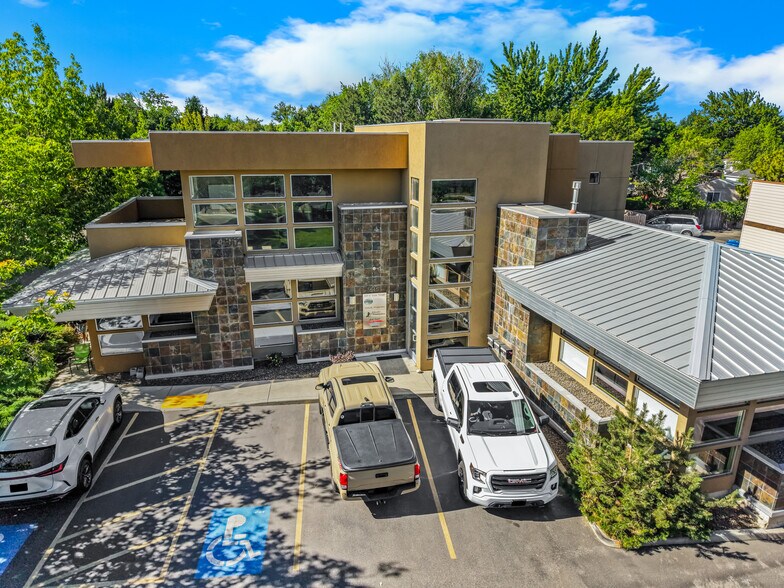 645 E State St, Eagle, ID à vendre - Photo de l’immeuble – Image 3 sur 15