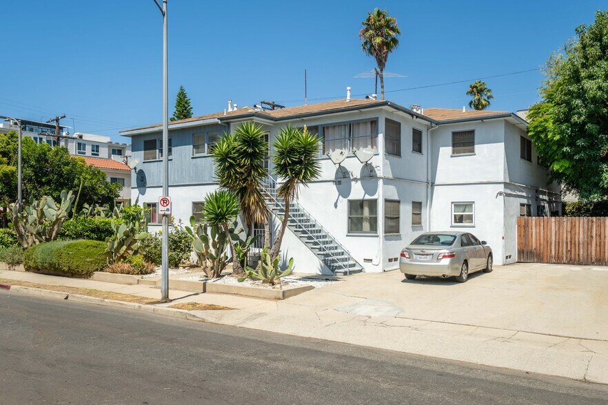 3624 Hughes Ave, Los Angeles, CA à vendre - Photo principale – Image 1 sur 20