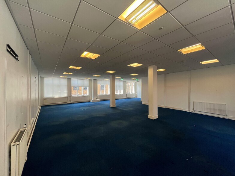 13-19 Womanby St, Cardiff à vendre - Photo de l’immeuble – Image 3 sur 19