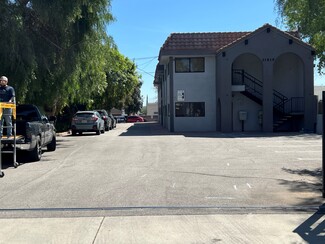 Plus de détails pour 21818 Craggy View St, Chatsworth, CA - Bureau à louer
