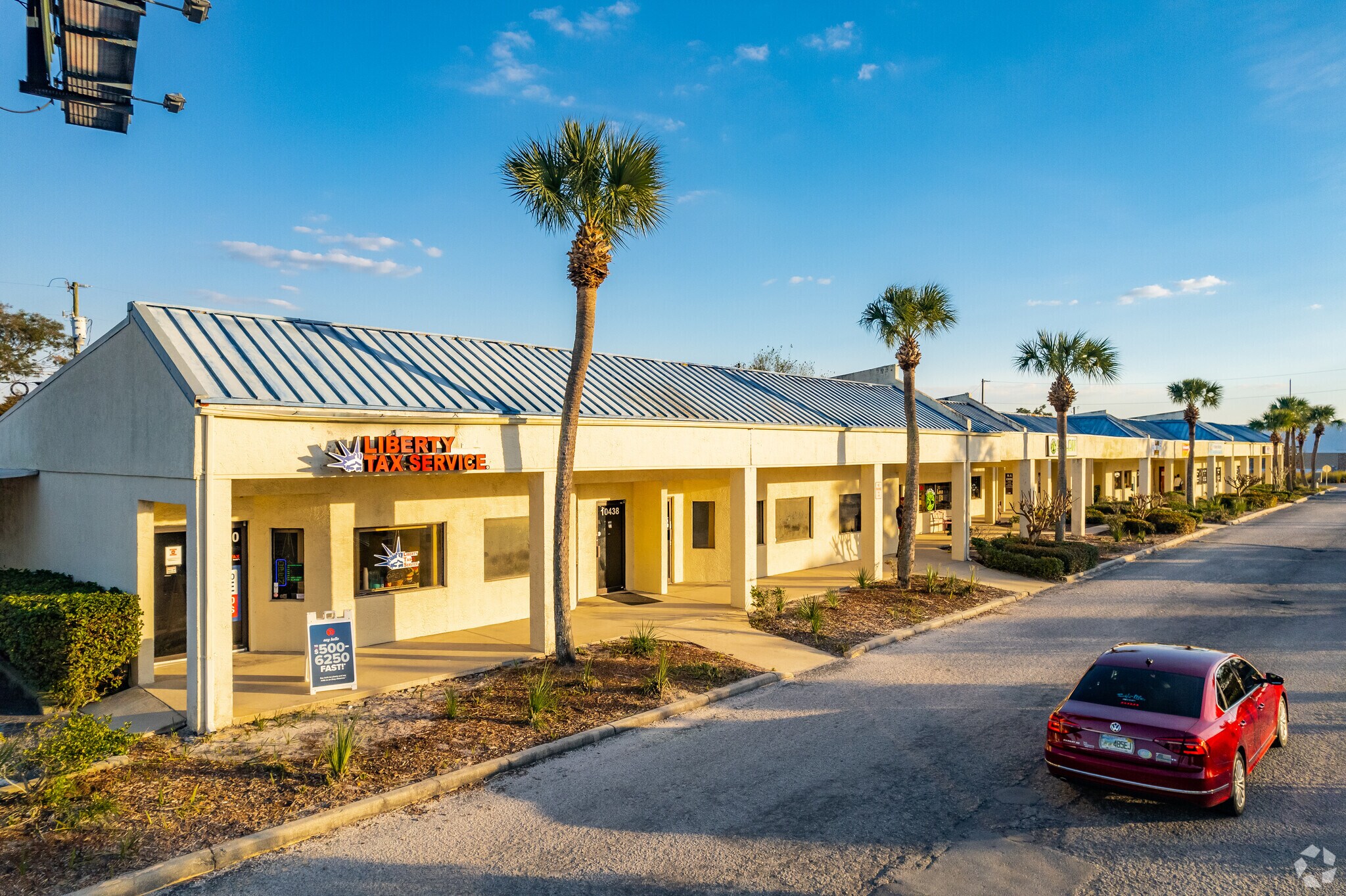 10600-10622 US Highway 19, Port Richey, FL à louer Photo de l’immeuble– Image 1 sur 8
