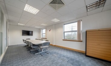 4 Winnersh Fields Gazelle Close, Wokingham à vendre Photo intérieure– Image 2 sur 4
