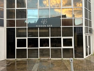 Plus de détails pour 13 Keith St, Hamilton - Local commercial à louer