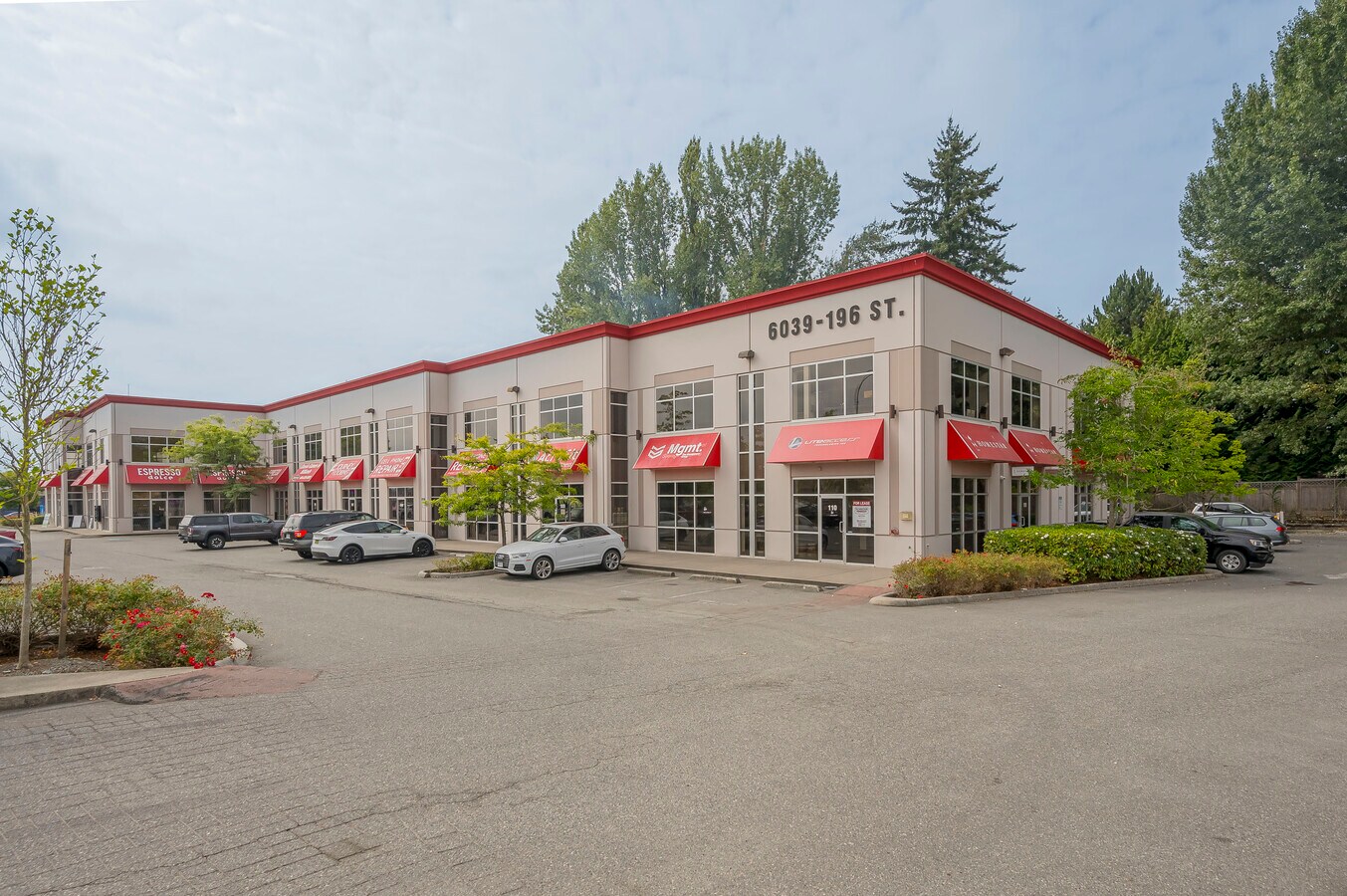 6039 196 St, Surrey, BC V3S 7X4 - Lot 110 & 111 -  - Photo intérieure - Image 1 of 38